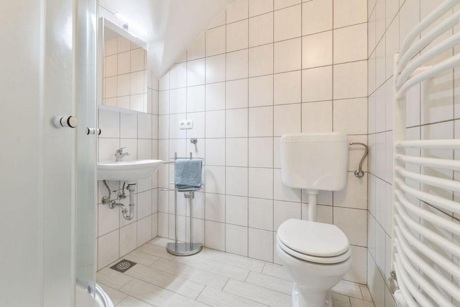 Апартаменти Apartma Jezerci Блед Номер фото